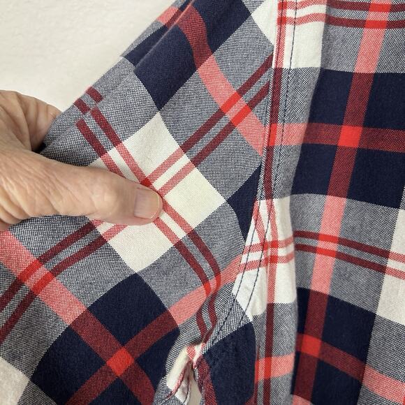 Chaps Mens L Classic Oxford Long Sleeve Shirt Red/White/Blue nautical preppy - Picture 5 of 10